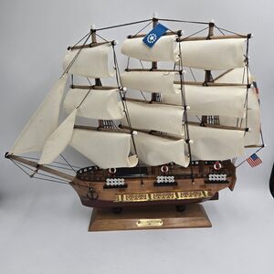 VTG Heritage Mint LTD Tall Ships Of The World USS Constitution SH 15 14" W/ BOX